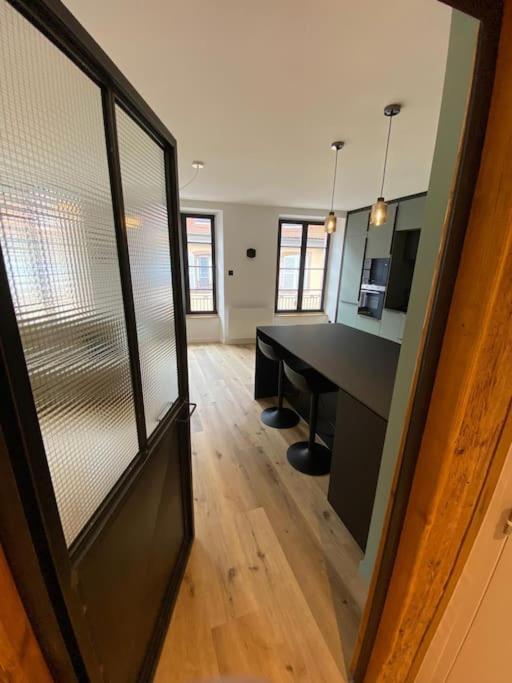 New 5min To Little Venice Apartment